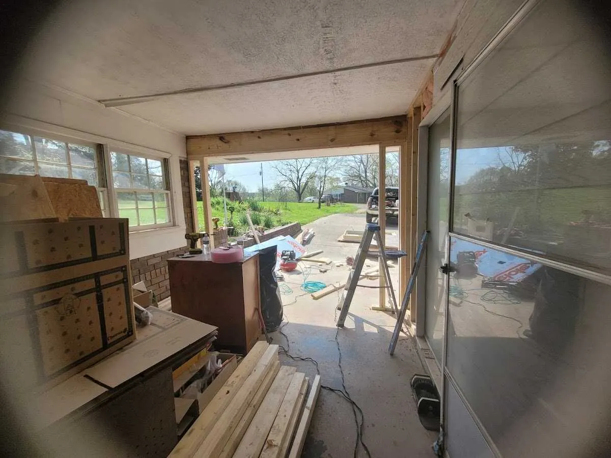 Air movers and dehumidifier for Water Mitigation Services in Maywood